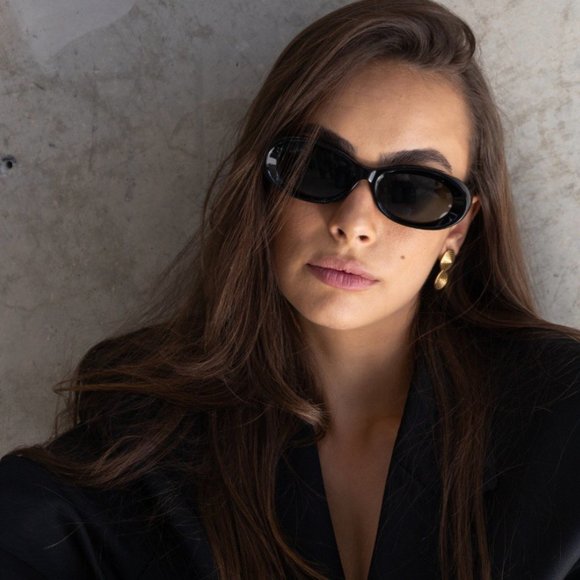 Final Price! Gucci GG1527S 001 Sunglasses - Picture 5 of 13